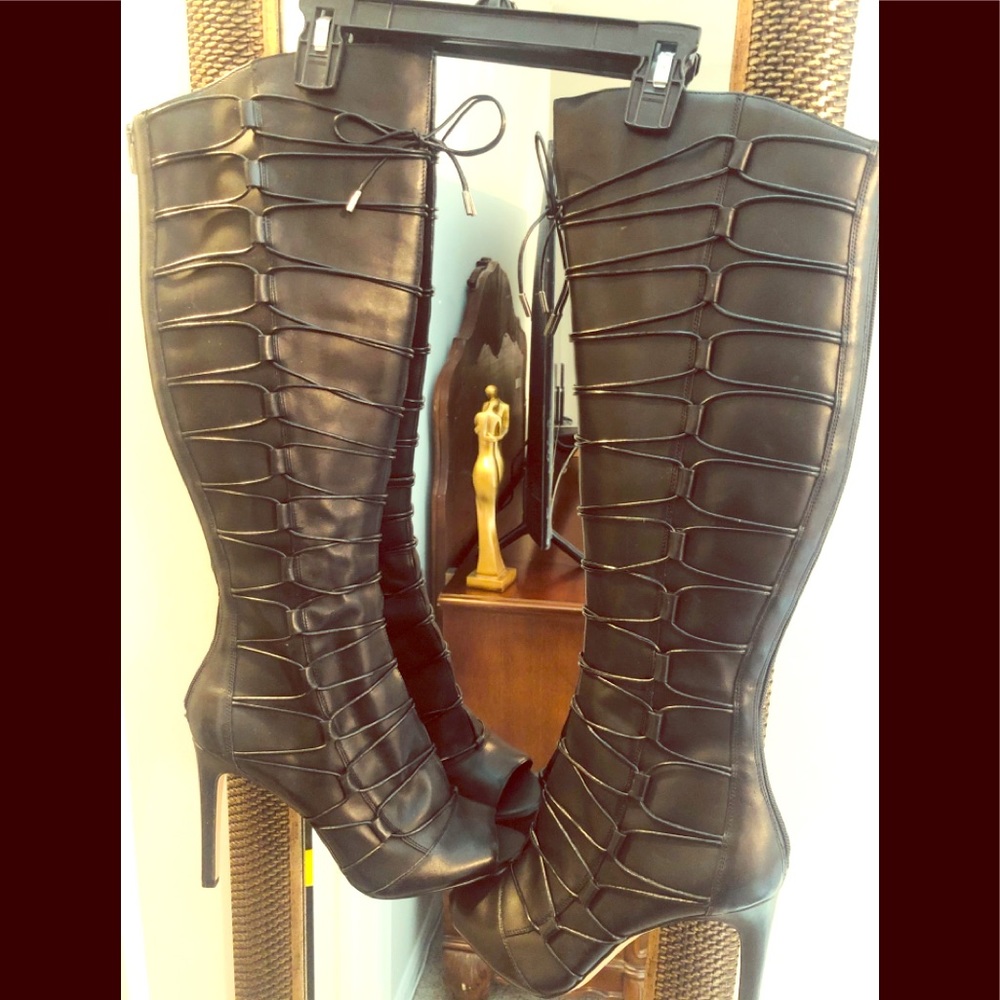 Ladies peep toe Boots